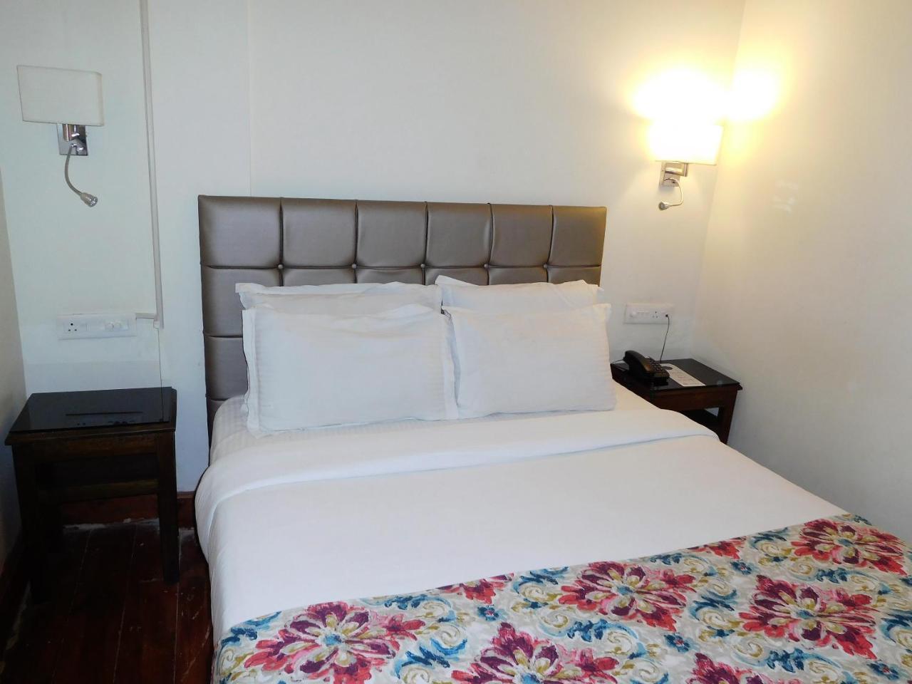 The Heritage Club - Tripura Castle Hotel And Spa Shillong Kültér fotó